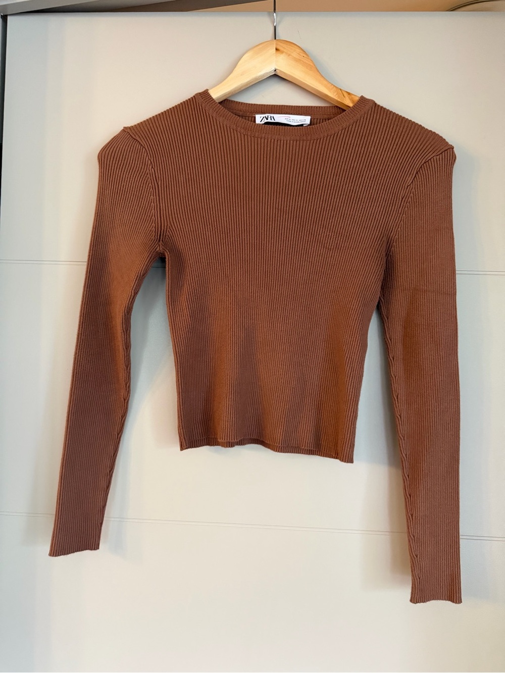 ZARA Ribbed Knit Crop Sweater | Brown | Size Medium - Picture 2 of 5